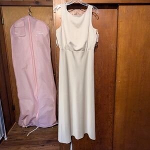 Modest bridesmaid dresses